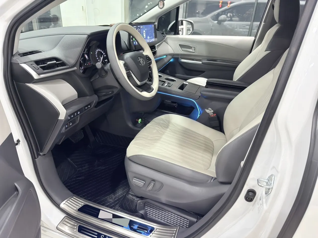 Toyota 2024 Sana 2.5 Stepless Comfort Edition Automatic Gear 5