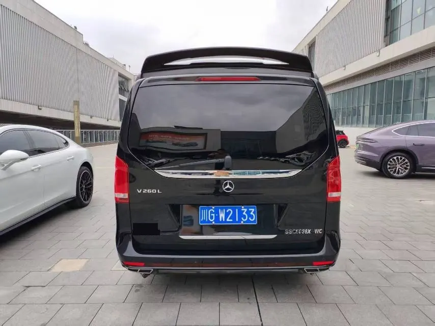 Mercedes Benz V 2020V 260 L 2.0T Deluxe Edition Automatic Gear 7
