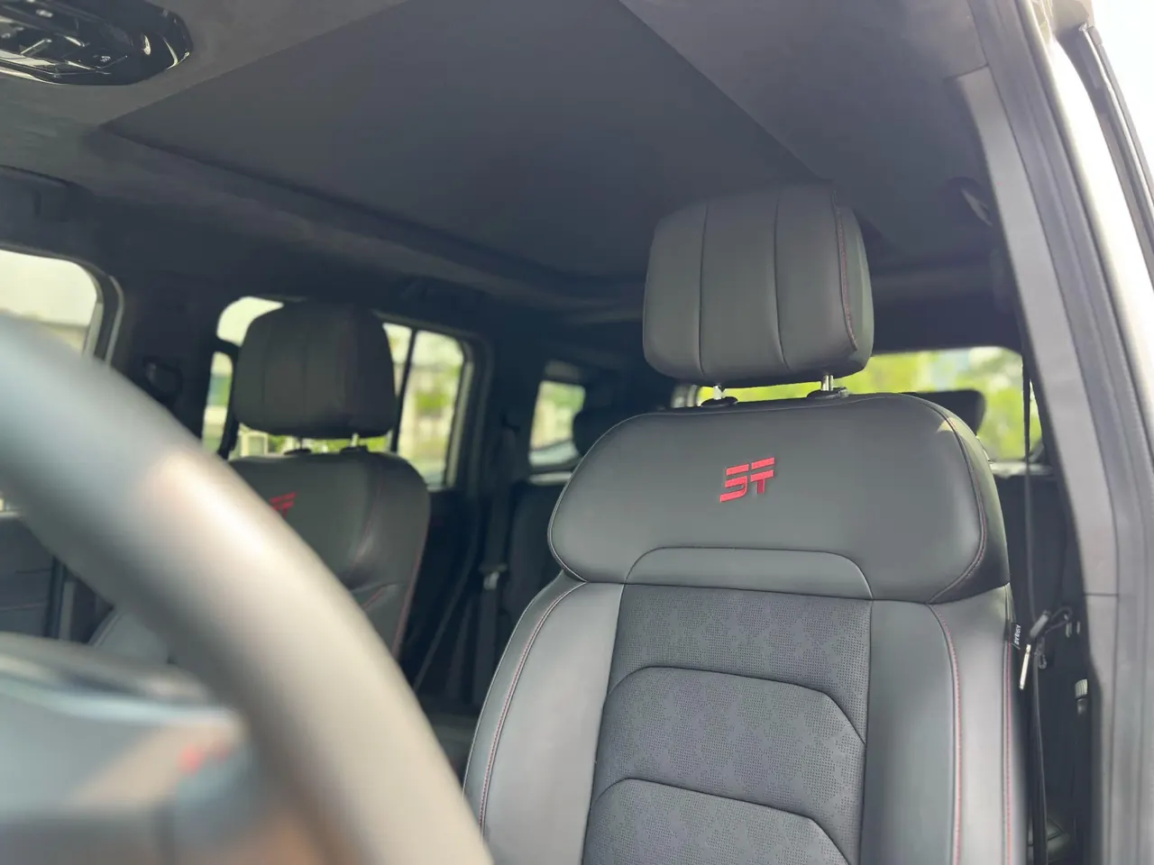 Jetour 2024 ShanHai T2 C- DM 1.5T 208KM Shan Ye Edition Automatic Gear 6