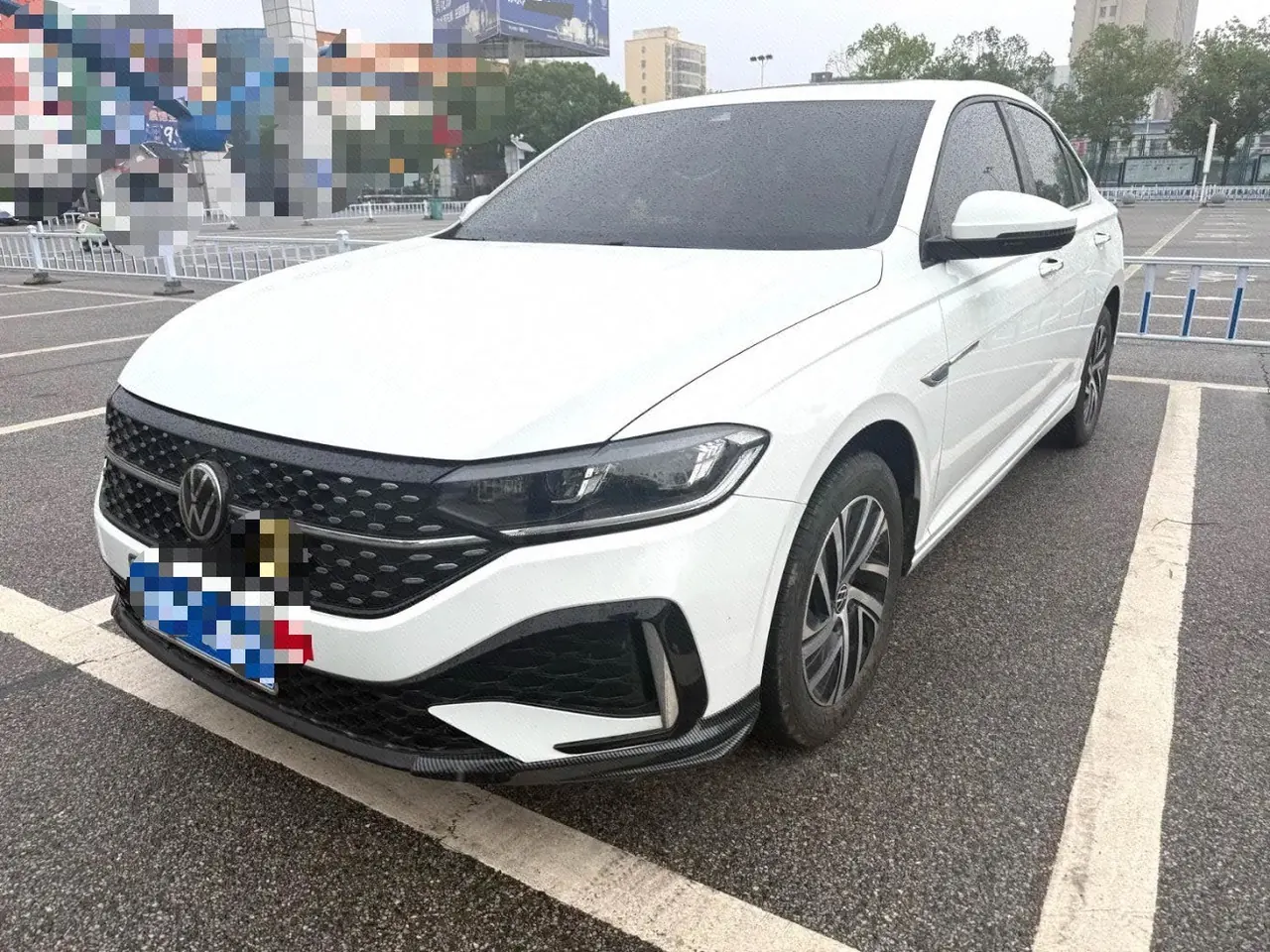 Open image lightbox: Volkswagen 2024 LaVida 1.5 Star 5 Million Edition Automatic Gear