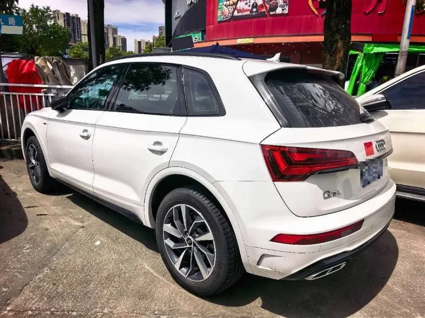 Open image lightbox: Audi 2024 Q5L 2.0TFSI 40TFSI luxury dynamic automatic