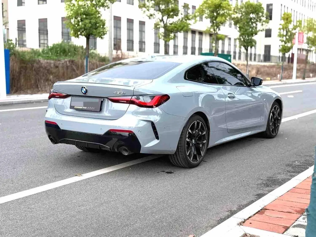 BMW 4 Series (Imported) 2024 430i Coupe 2.0T M Sport Night Edition Automatic 5