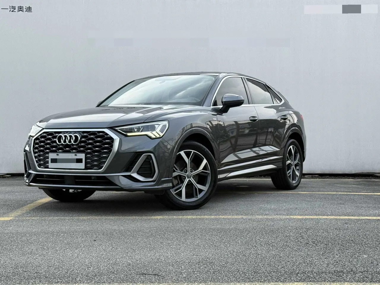 Open image lightbox: Audi 2020 Q3 Sportback 2.0TFSI 40TFSI Fashion Automatic