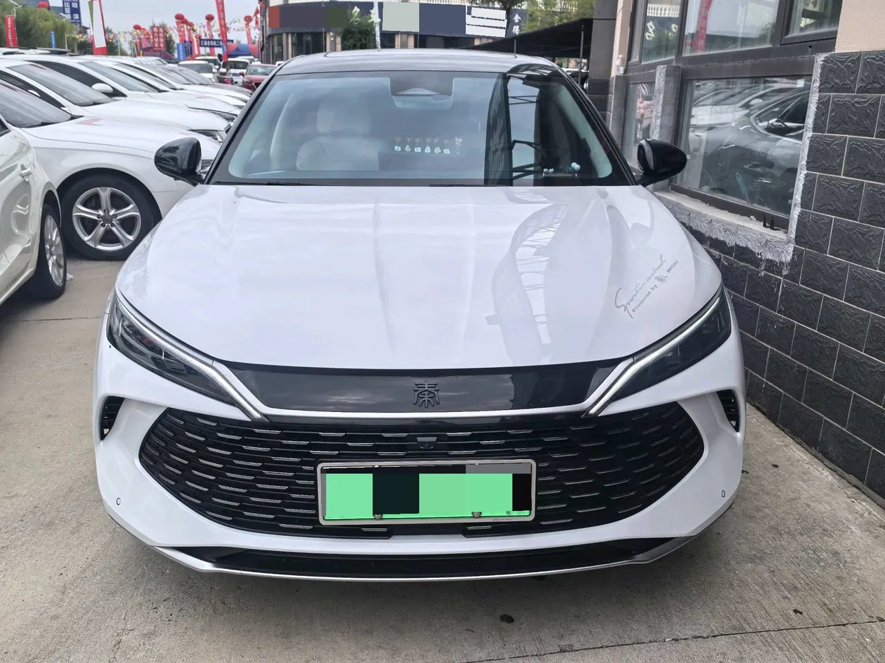 BYD 2024 Qin L DM-i 1.5 Stepless 120KM Excellent Automatic 2