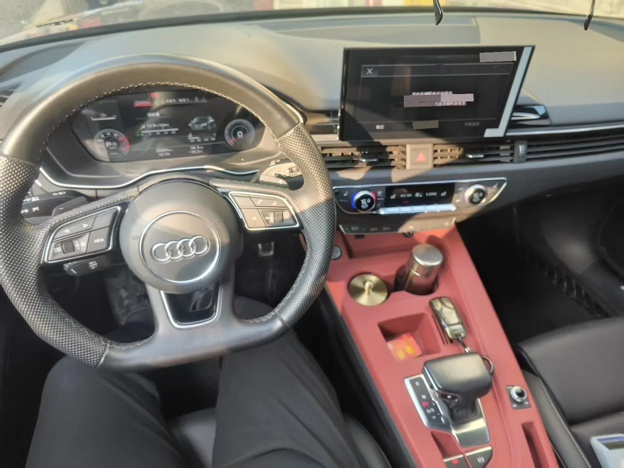 Audi 2024 A4L 2.0TFSI 40TFSI Deluxe Dynamic Automatic 6