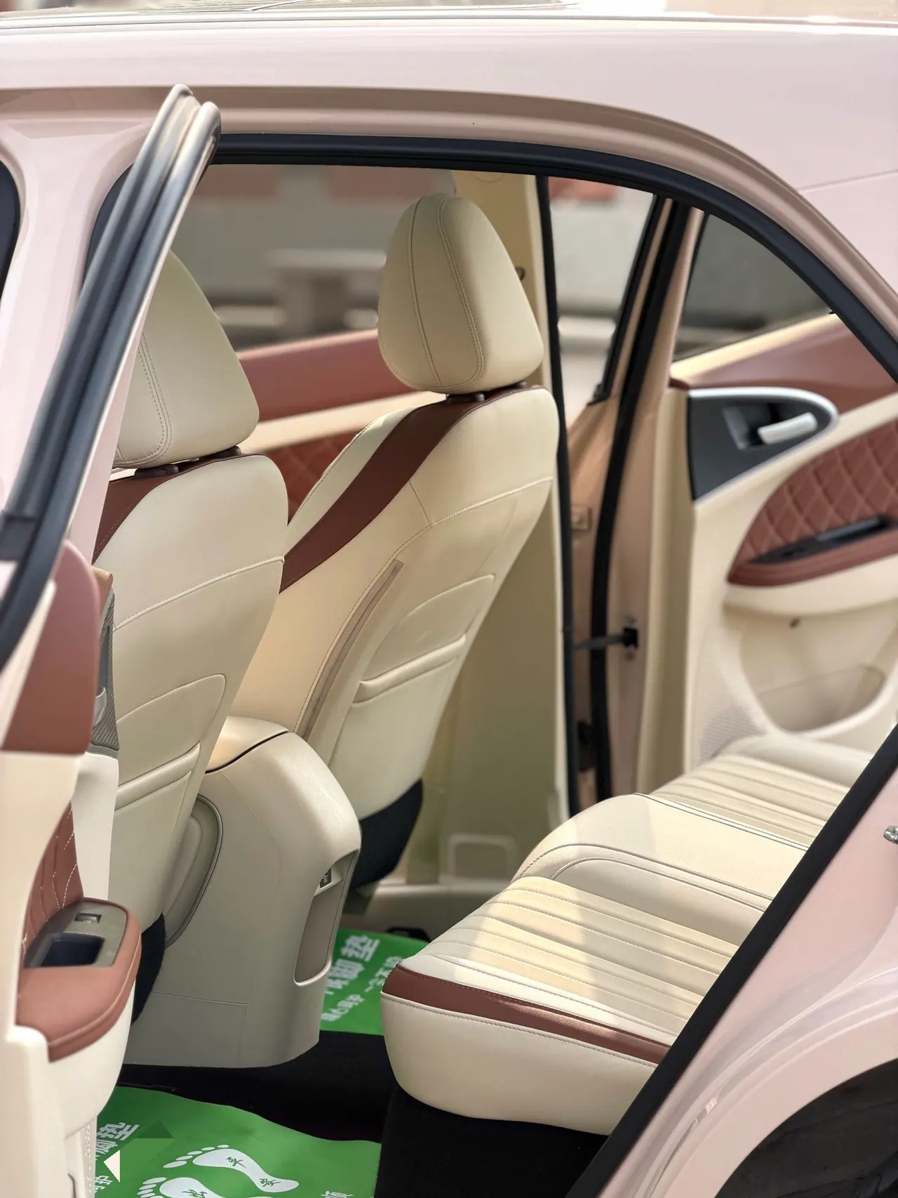 Ora 2024 good cat 401km luxury automatic gear 8