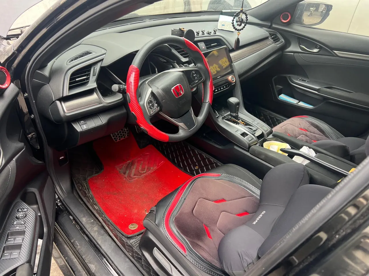 Honda 2021 Civic Hatchback 1.5T Stepless 220TURBO Tide Cool Control Automatic Gear 2