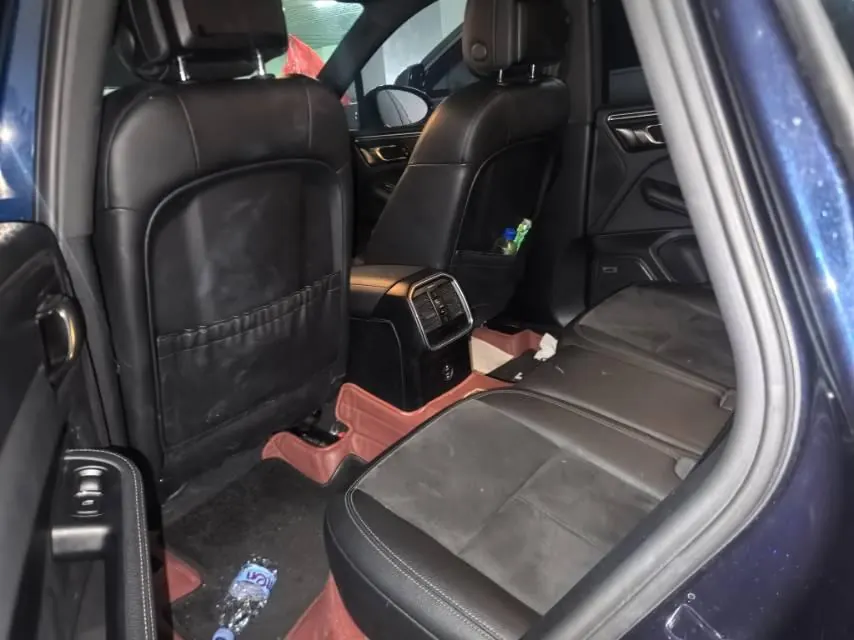 Porsche Macan (Imported) 2021 Macan 2.0T Automatic Gear 5