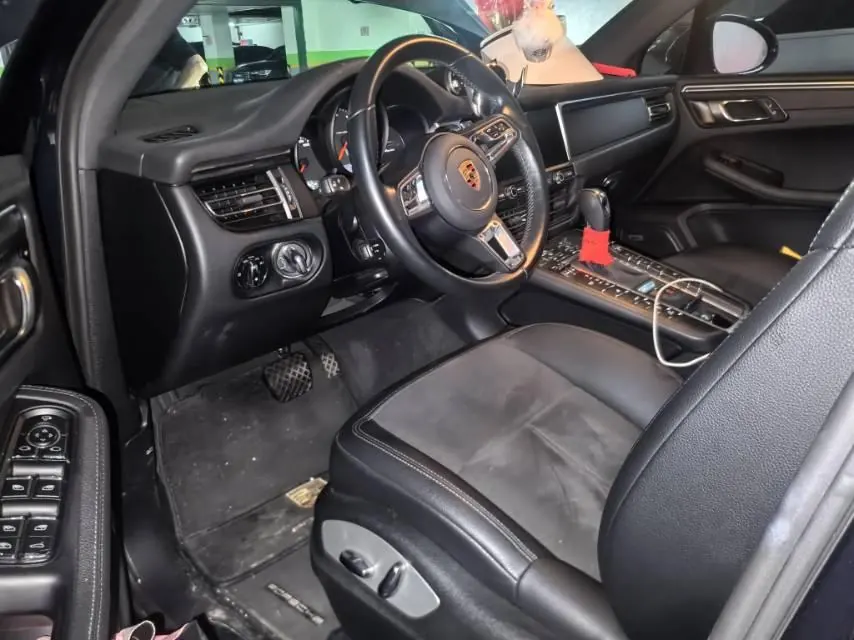 Porsche Macan (Imported) 2021 Macan 2.0T Automatic Gear 6