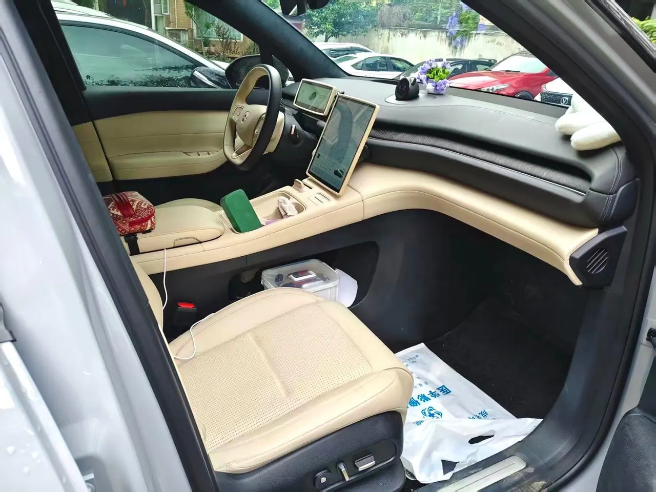NIO 2024 ES6 75kWh automatic gear 8