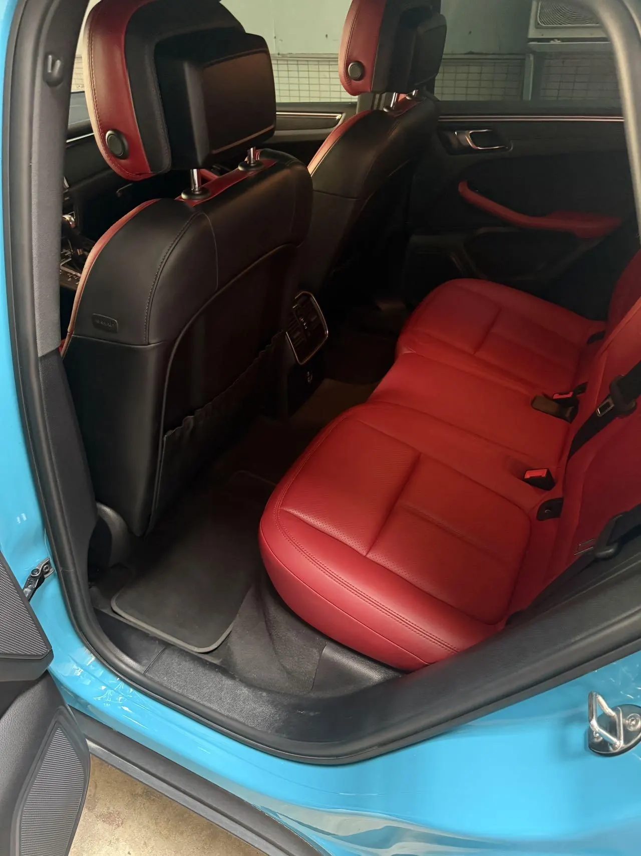Porsche Macan (Imported) 2021 Macan 2.0T Automatic Gear 3