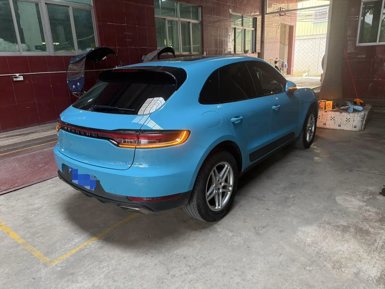 Porsche Macan (Imported) 2021 Macan 2.0T Automatic Gear 6
