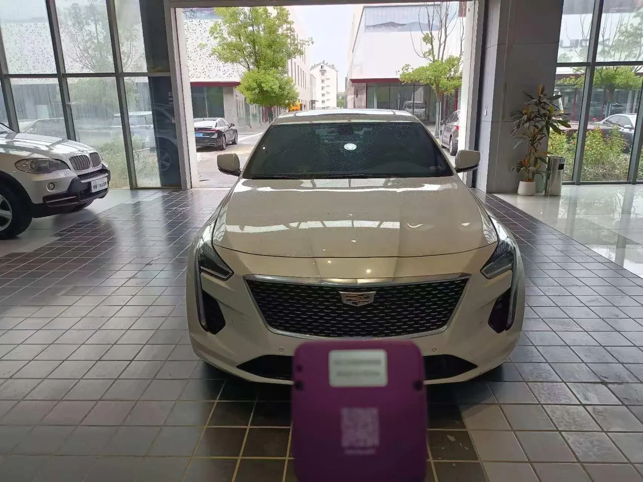 Cadillac 2022 CT6 2.0T 28T fashion automatic gear 2
