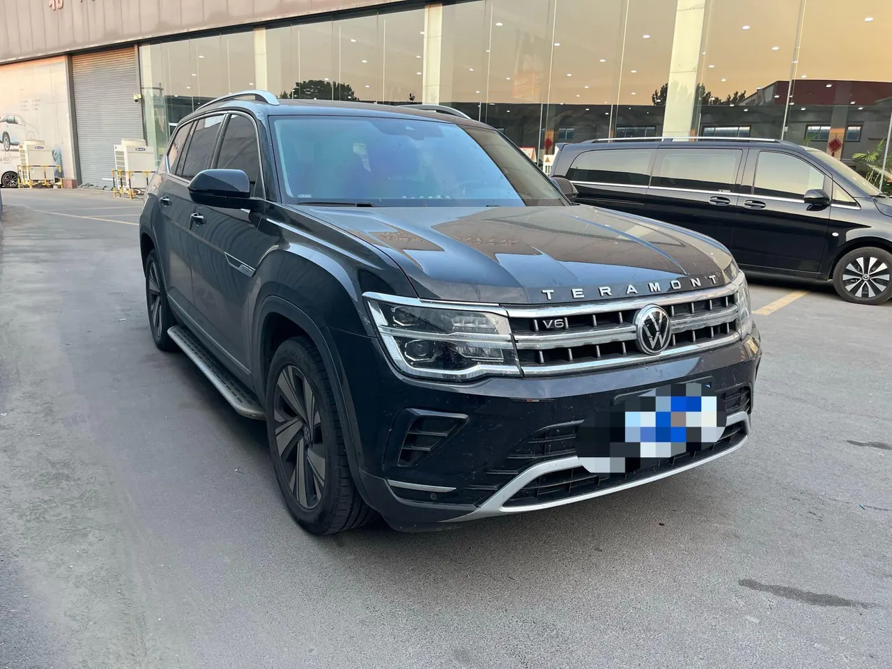 Volkswagen 2022 Tuang 2.0TSI 380TSI 4WD Respect Deluxe Automatic Transmission 3