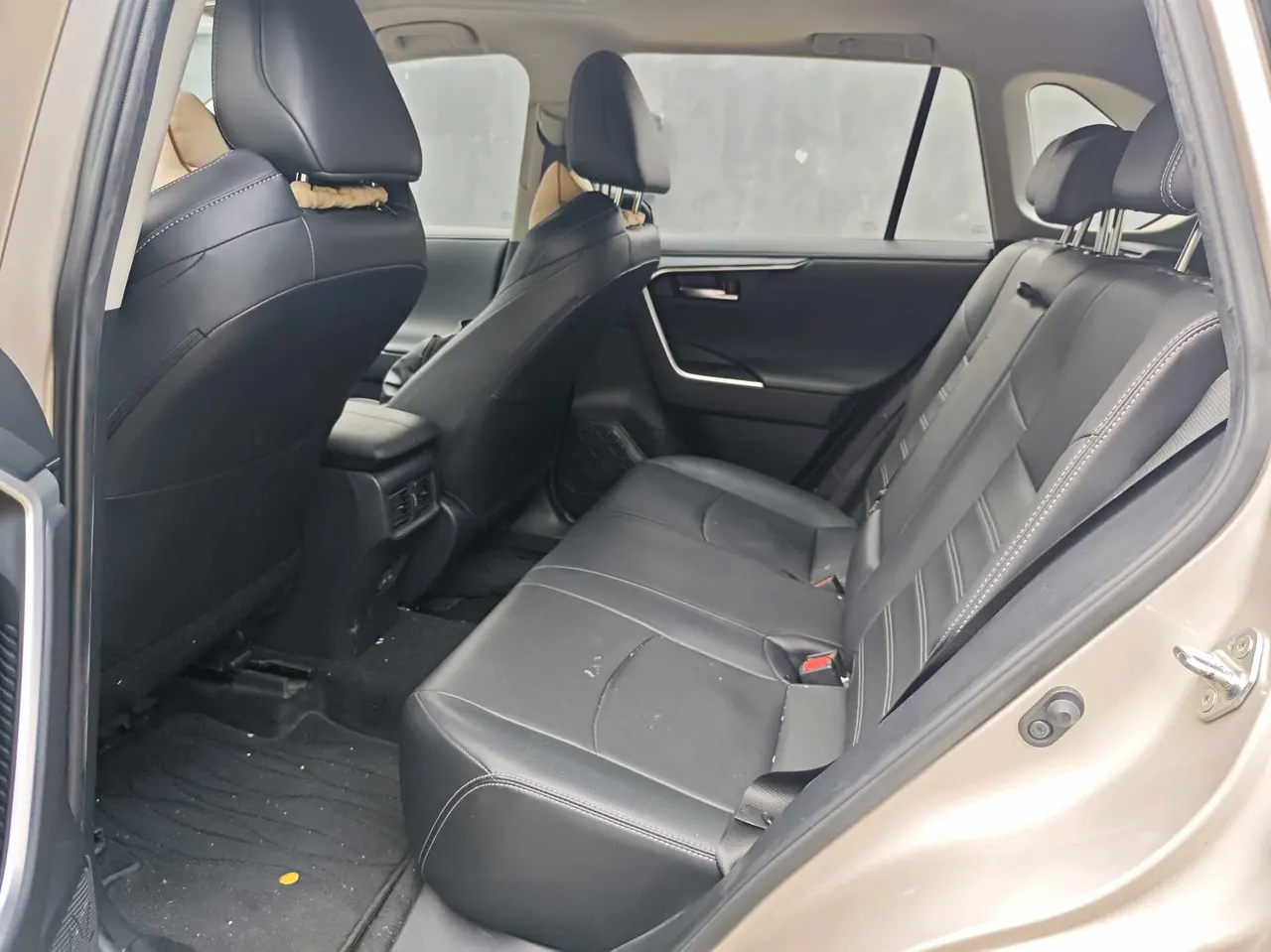 Toyota 2022 Willanda 2.0 Stepless Two-Drive Luxury PLUS Edition Automatic Gear 5