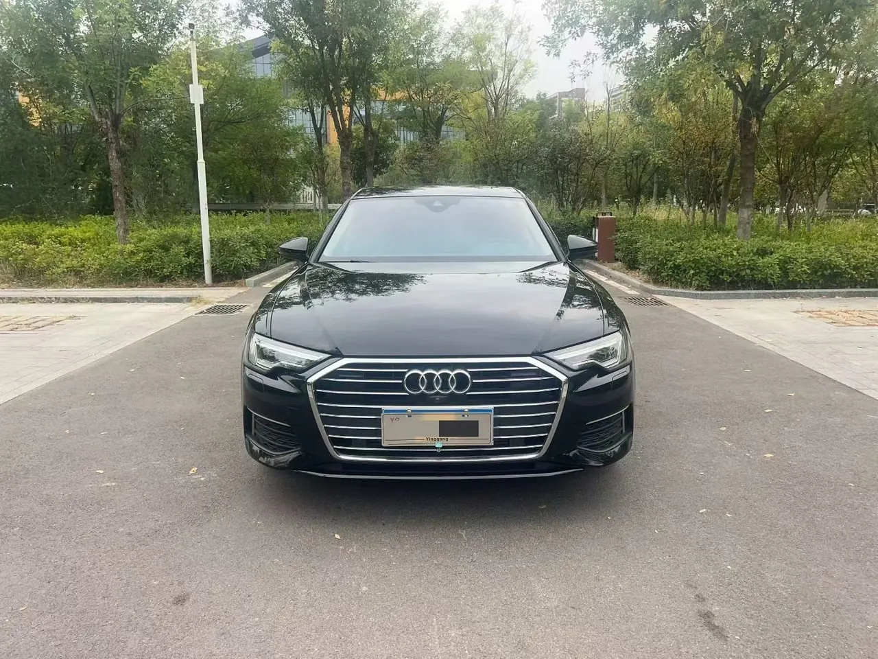 Audi 2021 A6L 2.0TFSI 45TFSI Quattro Selected Elegant Automatic Gear 2