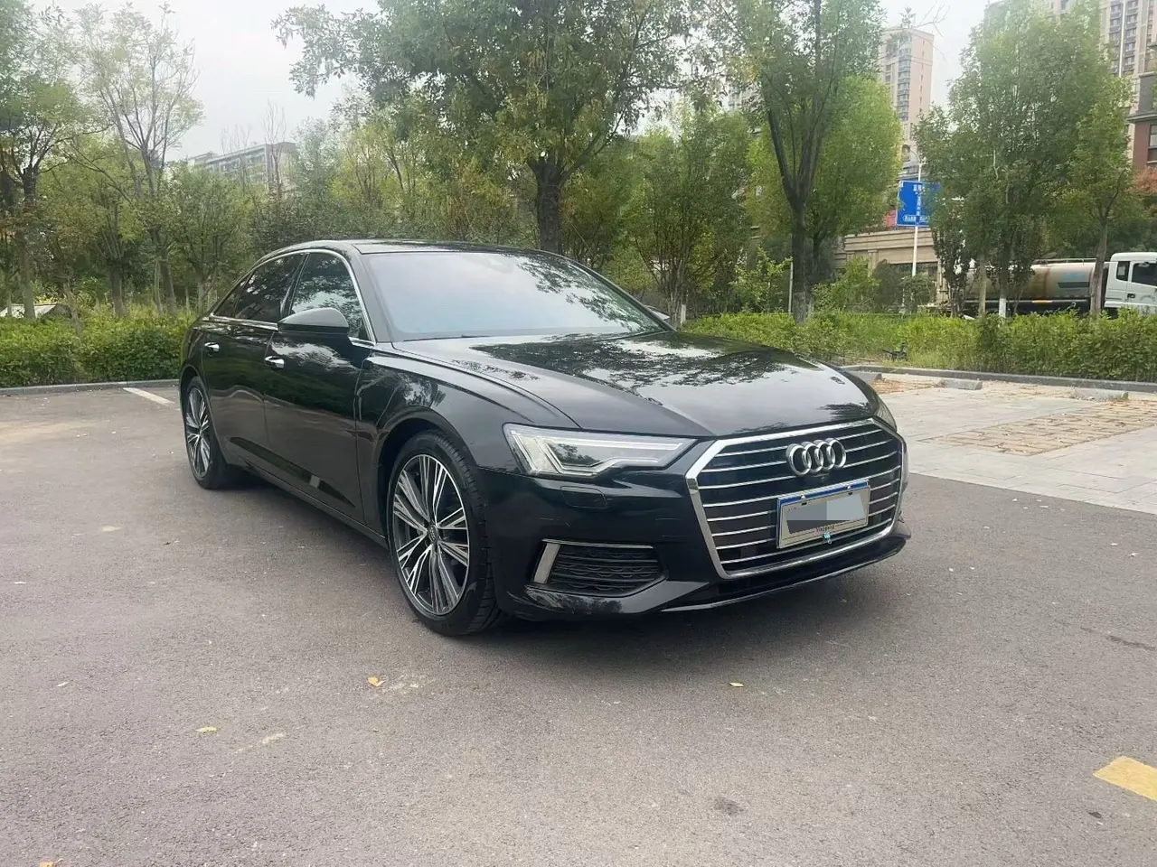 Audi 2021 A6L 2.0TFSI 45TFSI Quattro Selected Elegant Automatic Gear 3