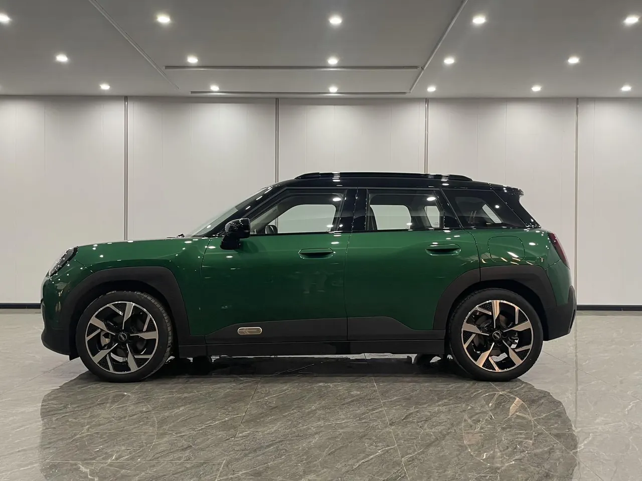 MINI 2025 Aceman E Aceman E Classic Automatic 7