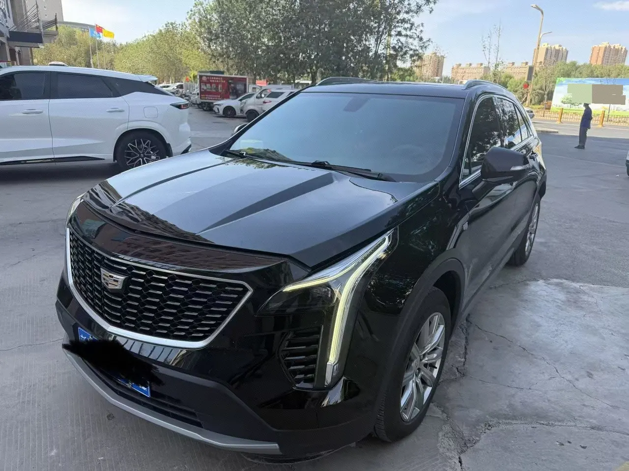 Открыть галерею: Cadillac 2020 XT4 2.0T 28T Two-Drive Leading Automatic Gear