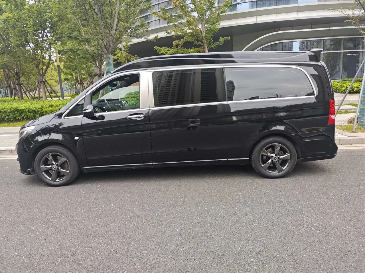 Mercedes Benz 2021 Vito 2.0T Elite Edition 7-seat Automatic Gear 3