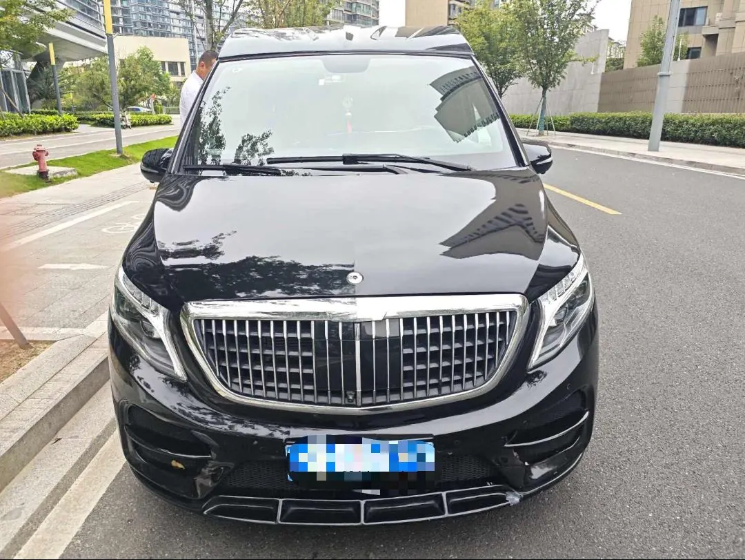 Mercedes Benz 2021 Vito 2.0T Elite Edition 7-seat Automatic Gear 4