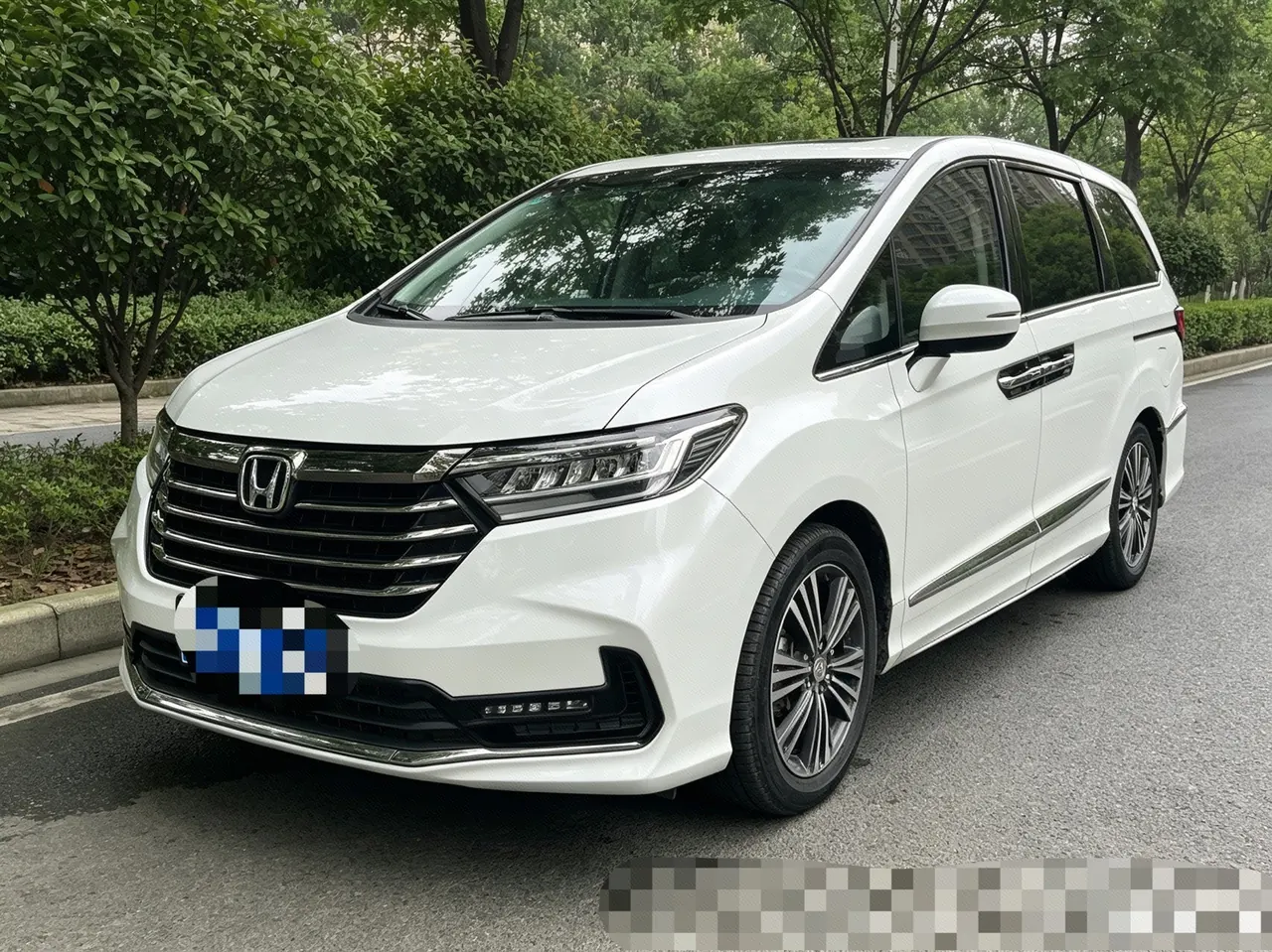 Open image lightbox: Honda 2024 Odyssey Hybrid 2.0 Stepless Sharp and Pleasant Edition Automatic Gear