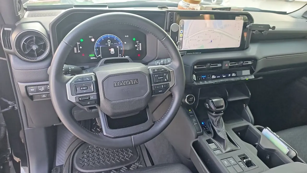 Toyota 2024 Prado HEV 2.4T all-around TX version 5-seat automatic gear 3