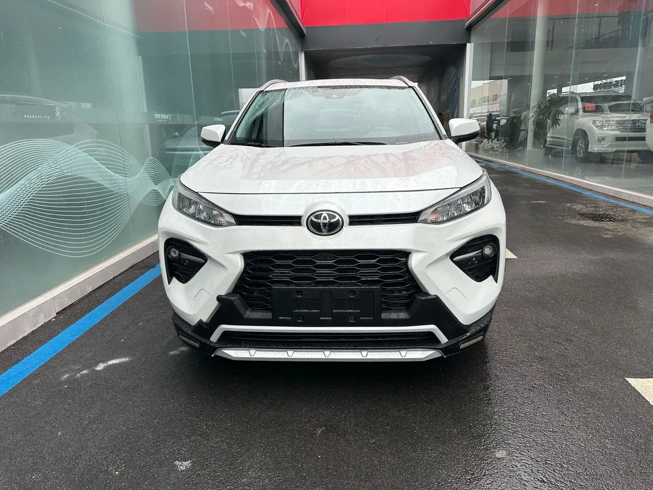 Toyota 2021 Willanda 2.0 Stepless Two-Drive Deluxe Automatic Gear 2