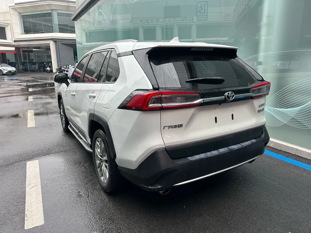 Toyota 2021 Willanda 2.0 Stepless Two-Drive Deluxe Automatic Gear 3