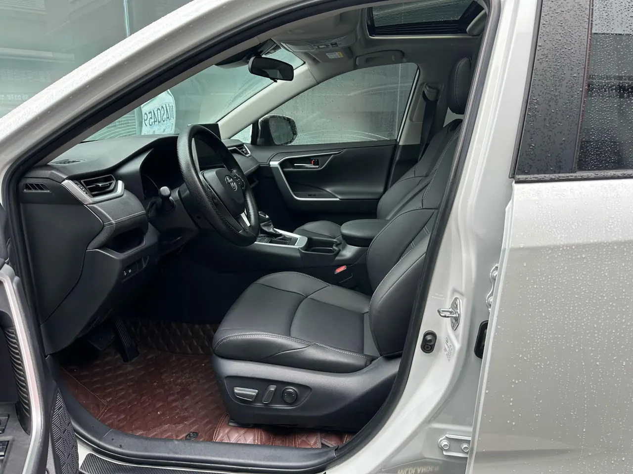 Toyota 2021 Willanda 2.0 Stepless Two-Drive Deluxe Automatic Gear 5