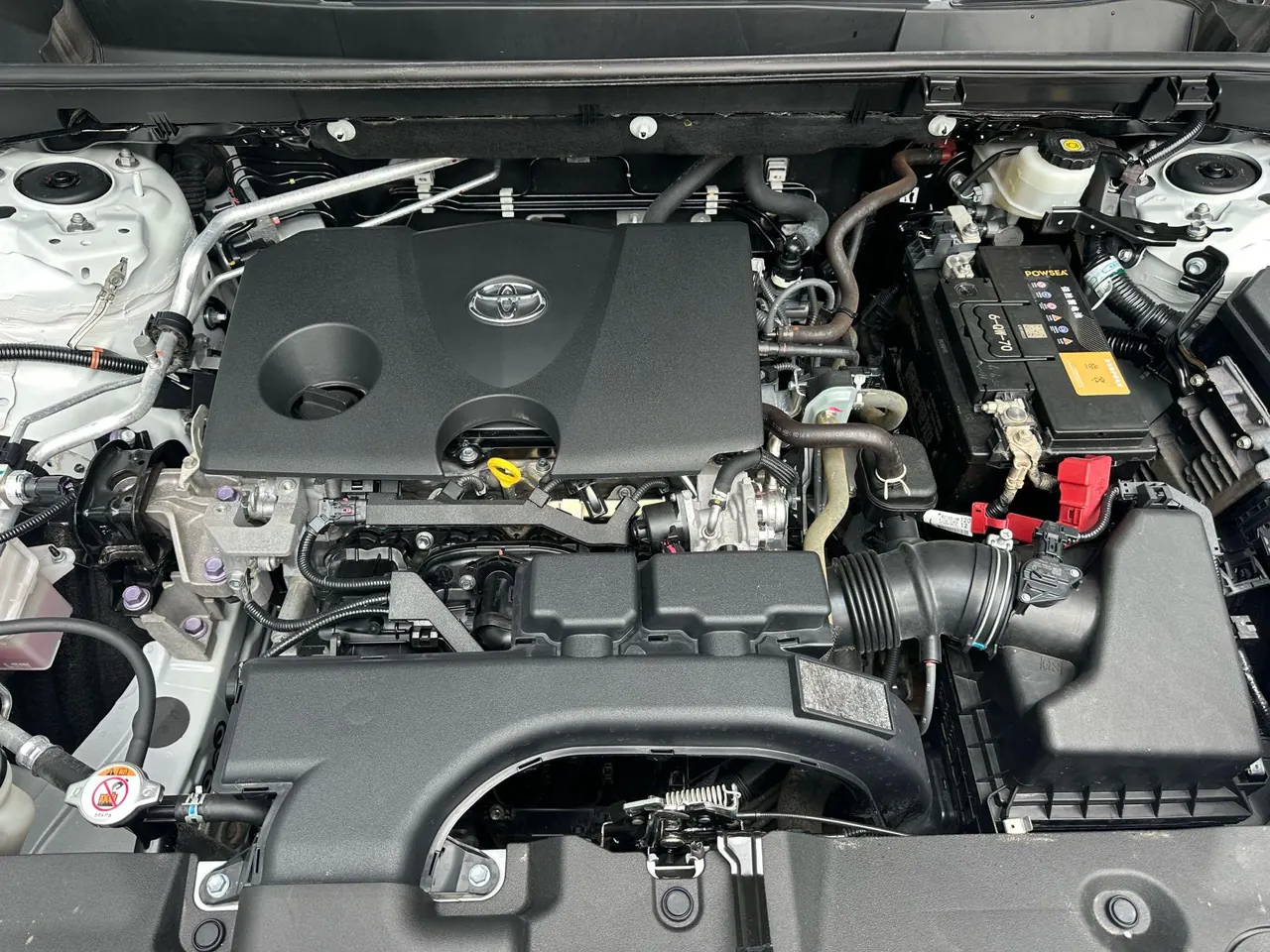 Toyota 2021 Willanda 2.0 Stepless Two-Drive Deluxe Automatic Gear 9
