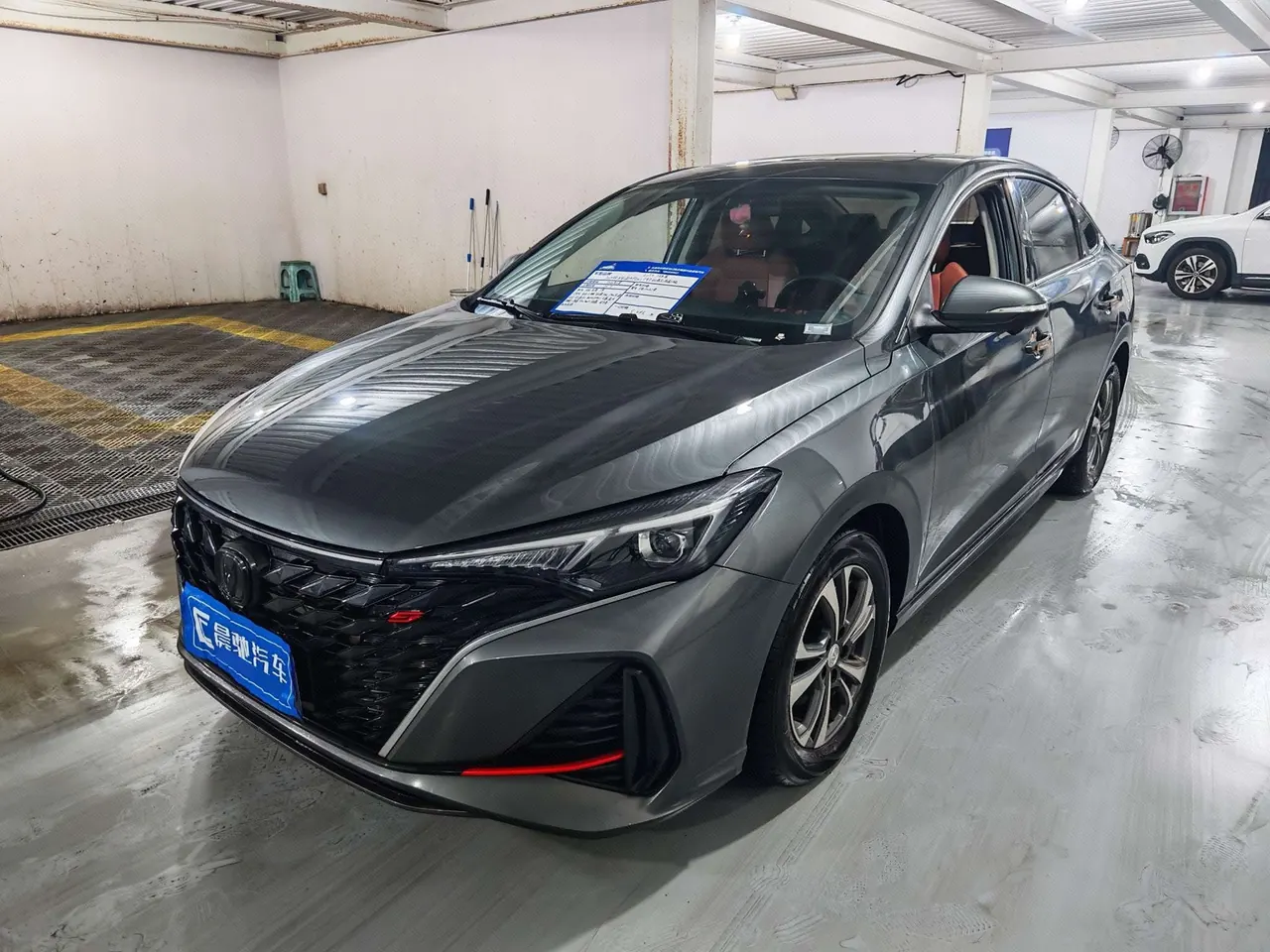 Открыть галерею: ChangAn 2025 Easy PLUS 1.4T High Energy Edition Automatic Gear