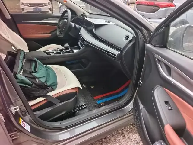 ChangAn 2025 Easy PLUS 1.4T High Energy Edition Automatic Gear 6