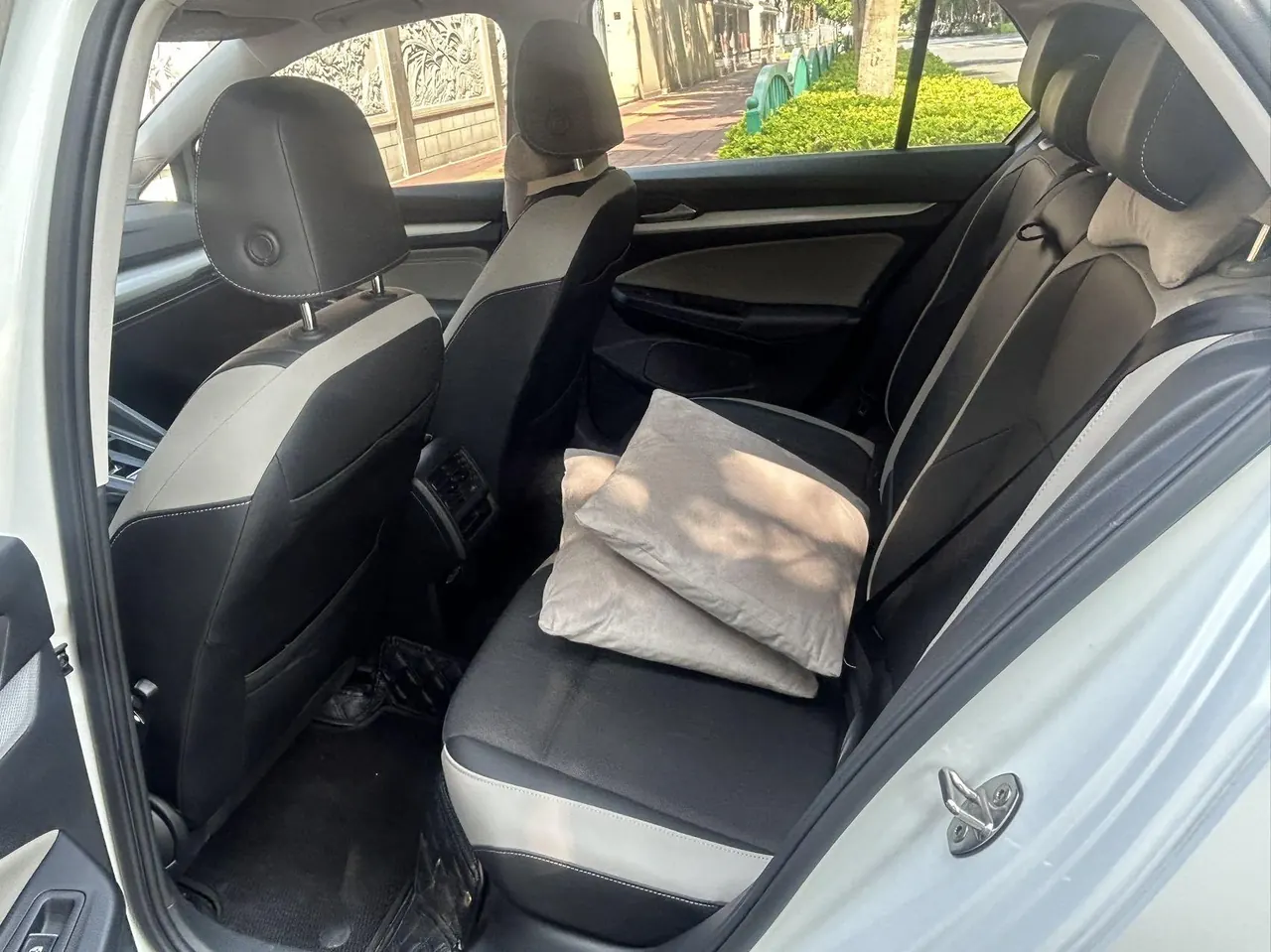 Volkswagen 2021 Golf 8 PRO 1.4TSI 280TSI First Edition Automatic 4