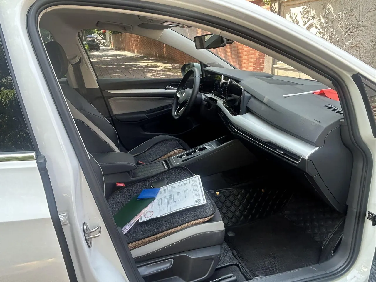 Volkswagen 2021 Golf 8 PRO 1.4TSI 280TSI First Edition Automatic 9