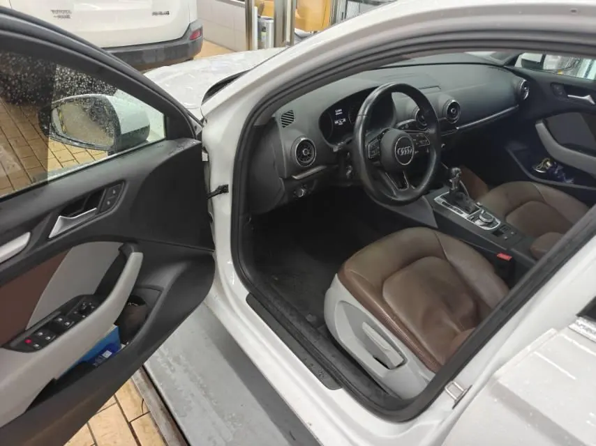 Audi 2020 A3 Limousine 1.4TFSI 35TFSI aggressive automatic gear 6