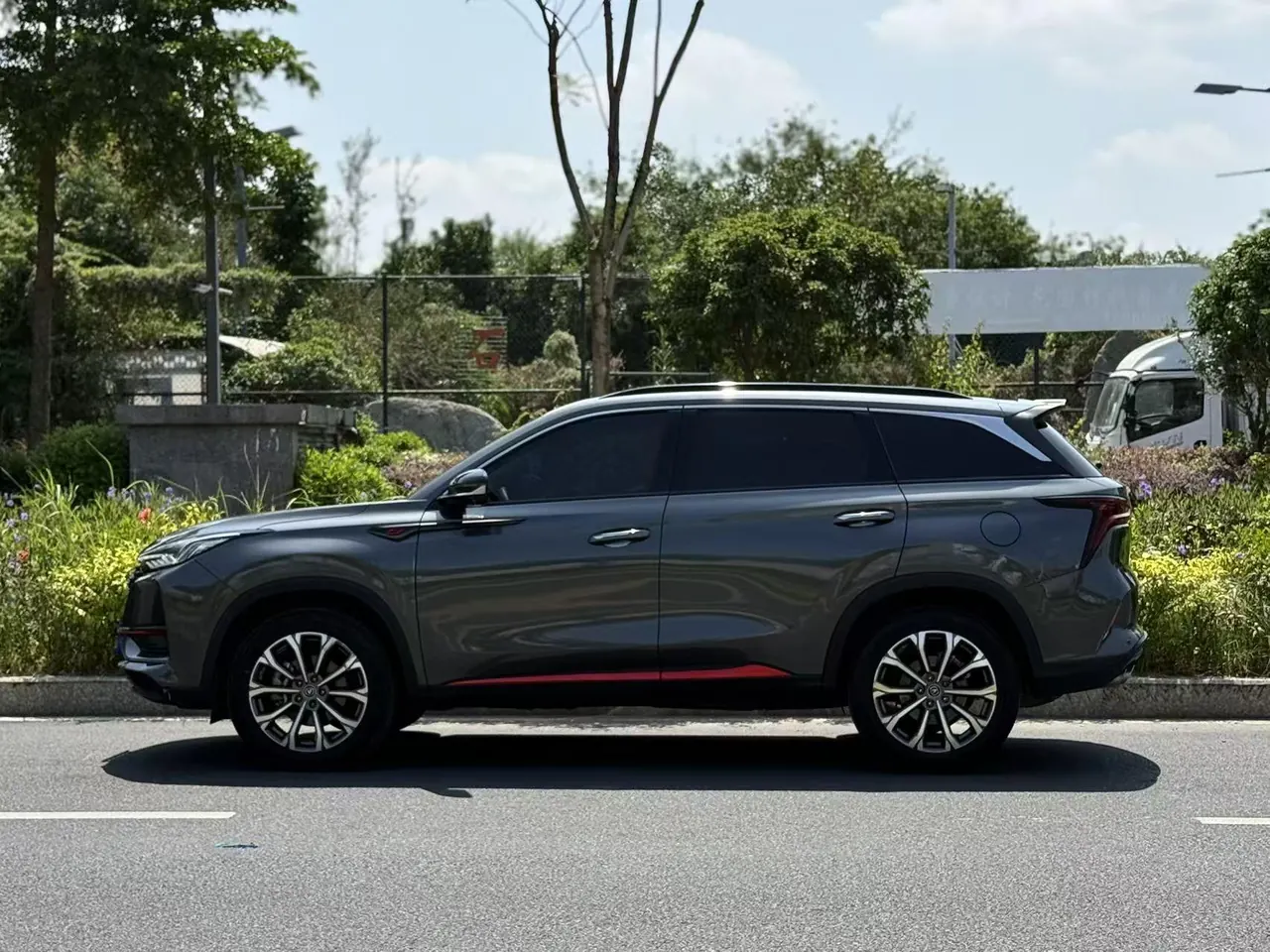 ChangAn 2020 CS75 PLUS 2.0T flagship automatic gear 3