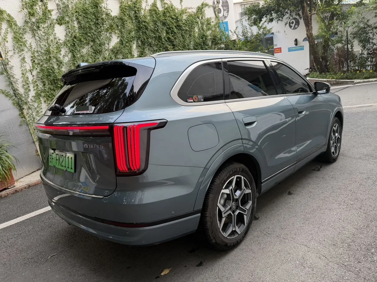 Jetour 2025 Shanhai L7 PLUS 1.5T 220km Flagship 7-seat Automatic Gear 2