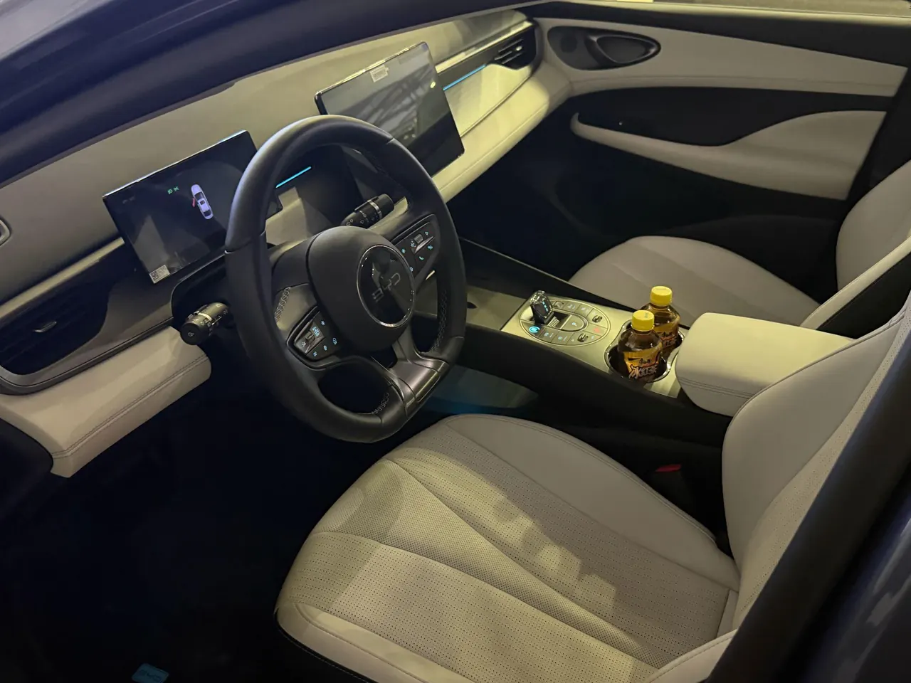 BYD 2025 seals 05 DM-i 1.5 stepless smart driving version 120KM flagship automatic gear 4