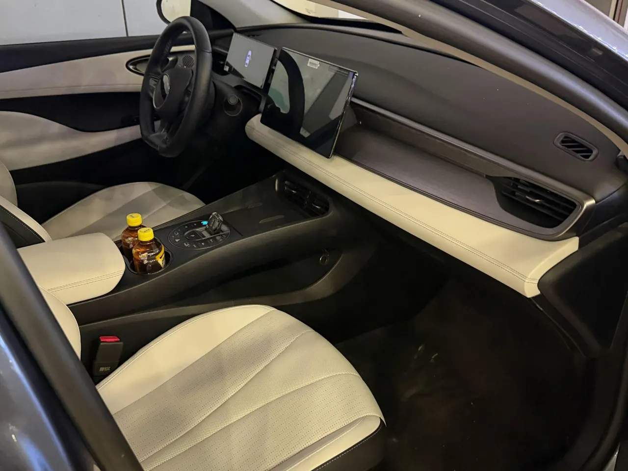 BYD 2025 seals 05 DM-i 1.5 stepless smart driving version 120KM flagship automatic gear 7