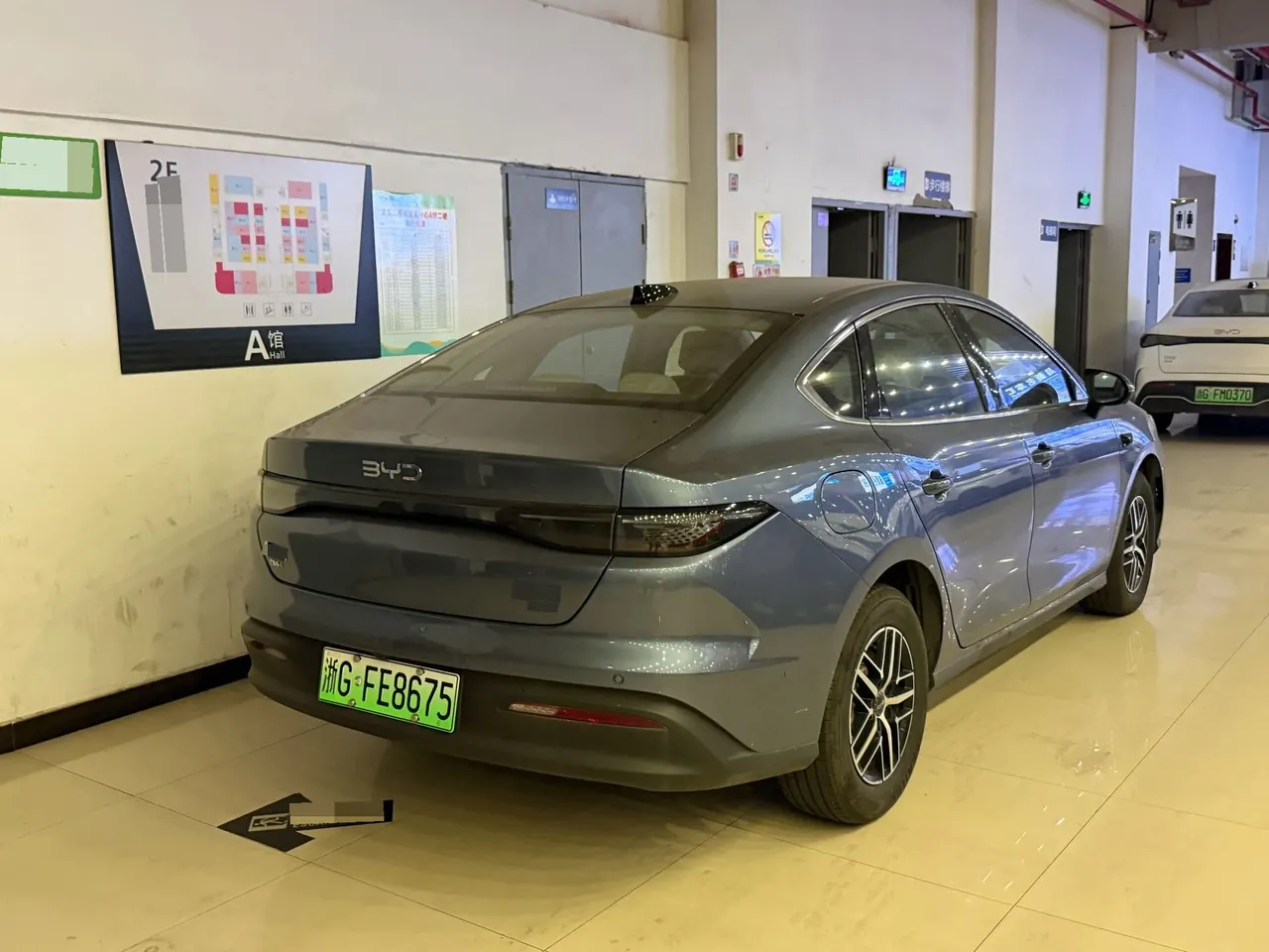 BYD 2025 seals 05 DM-i 1.5 stepless smart driving version 120KM flagship automatic gear 8