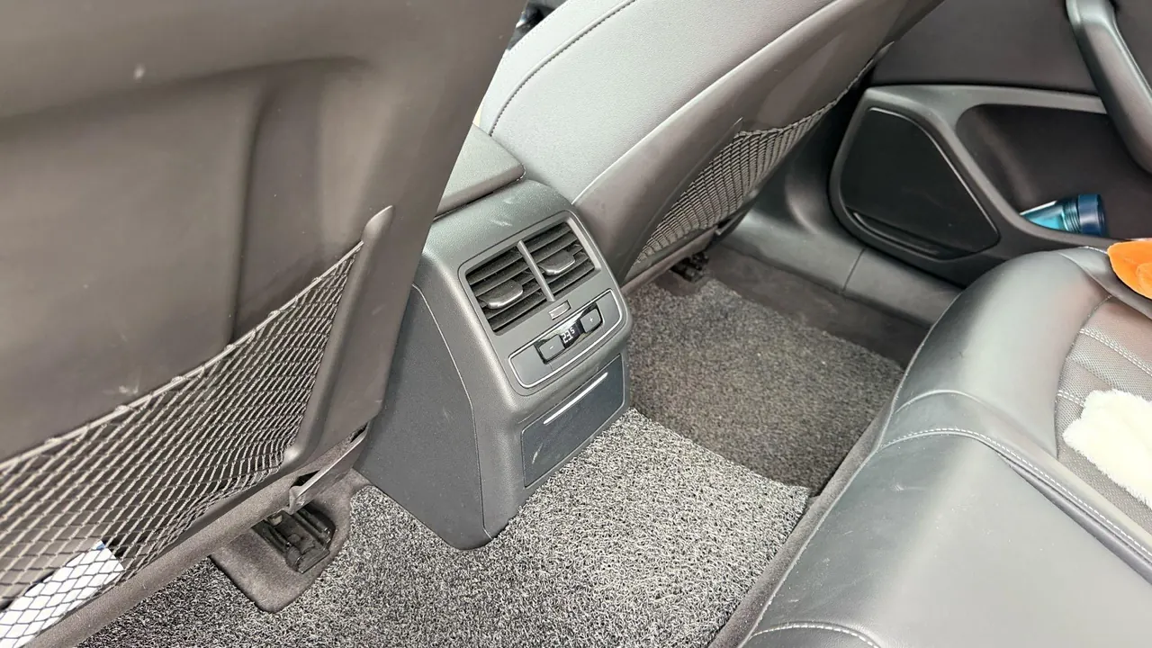Audi 2020 A4L 2.0TFSI 40TFSI Deluxe Dynamic Automatic 4