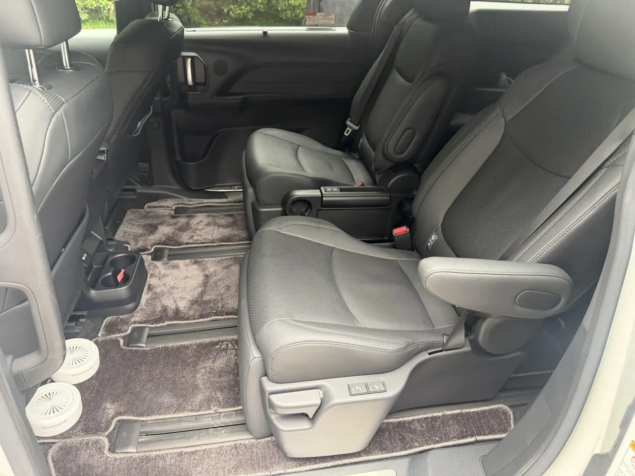 Toyota 2021 Sana 2.5 Stepless Extreme Edition Automatic Transmission 4