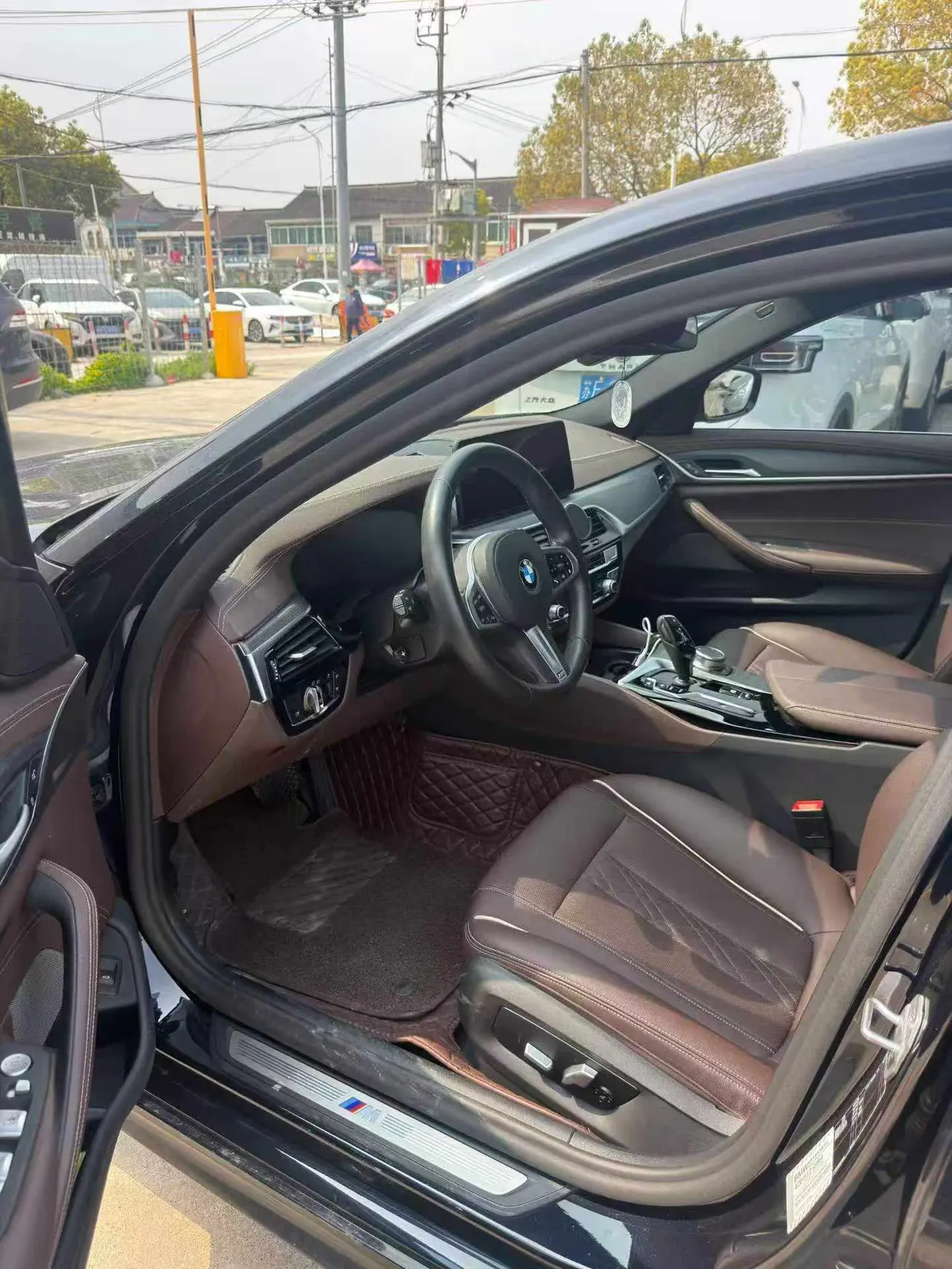 BMW 5 Series 2022 530Li 2.0T Leading M Sports Suit (Modified) Automatic Gear 4