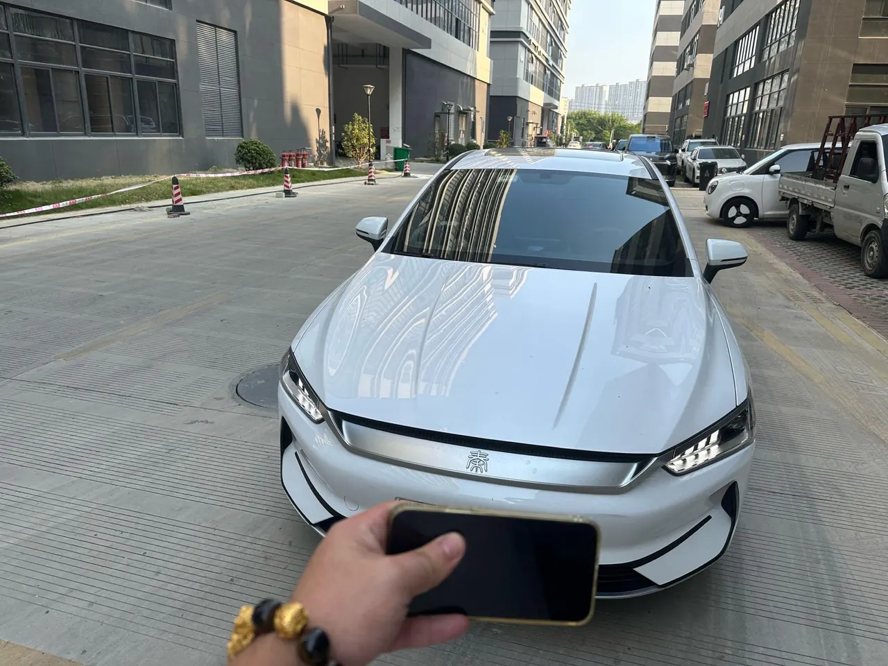 BYD 2021 Qin PLUS EV 500KM Luxury Automatic Gear 2