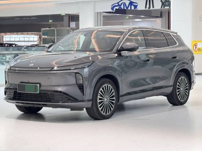 Aeolus 2025 L8 1.5T 185KM Dream Edition Automatic Gear - View 1