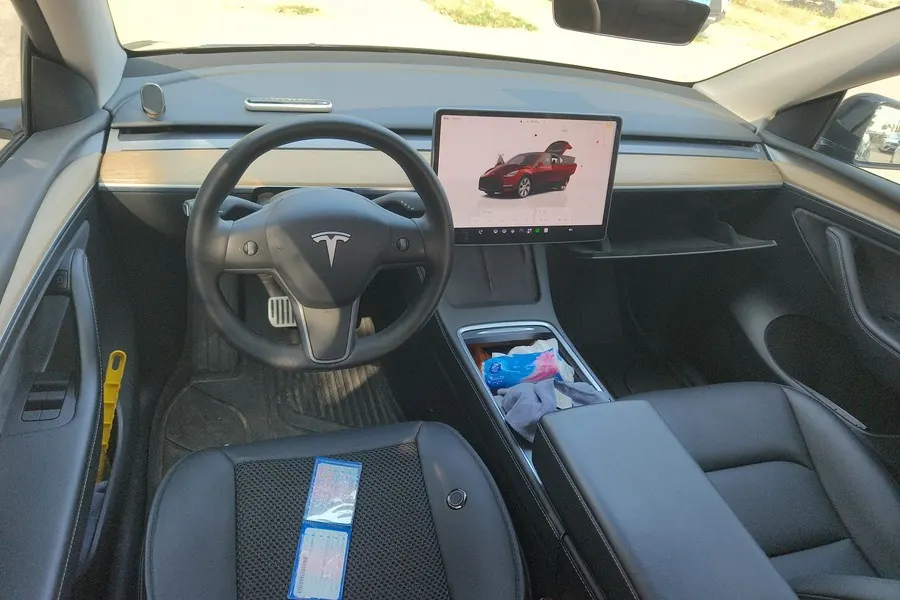 Tesla 2022 Model Y rear-wheel drive version automatic transmission 7