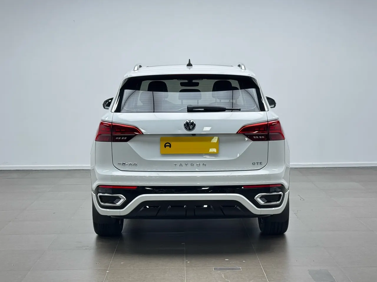 Volkswagen 2022 GTE 1.4T Luxury Automatic Gear 6