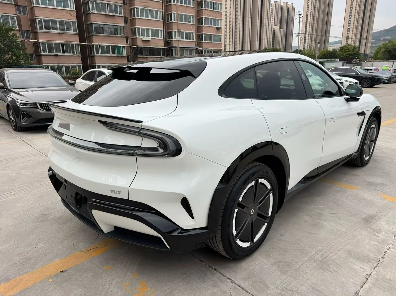 MI 2025 YU7 Long Endurance Rear Drive Automatic Gear 9