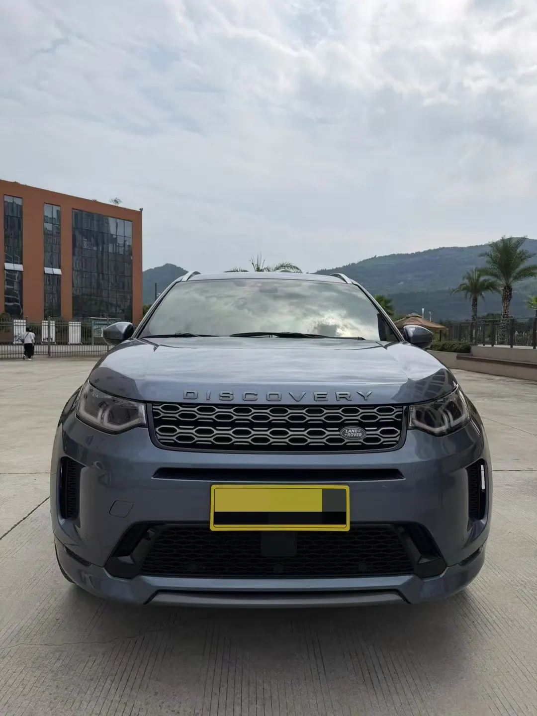 Land Rover 2021 Discovery Sports Edition 48V 2.0T 249PS R-Dynamic SE Performance Technology Edition 5-seat Automatic Gear 2